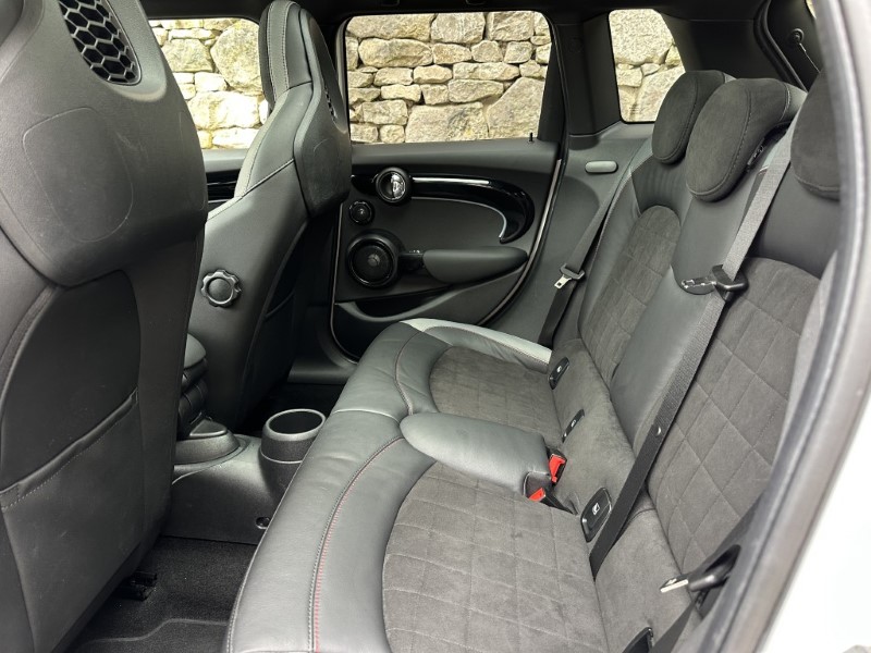 2023 (73) MINI HATCHBACK 2.0 Cooper S Sport Premium Plus 5dr Auto 5209303