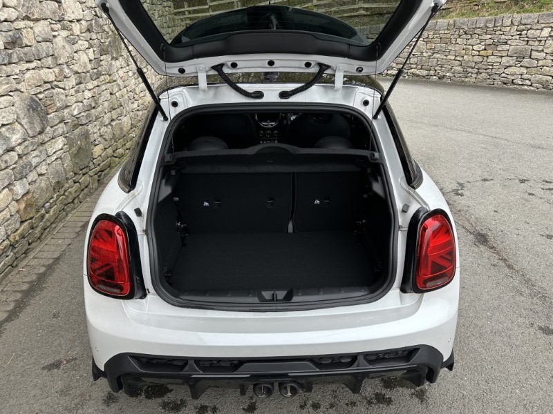 2023 (73) MINI HATCHBACK 2.0 Cooper S Sport Premium Plus 5dr Auto 5209277