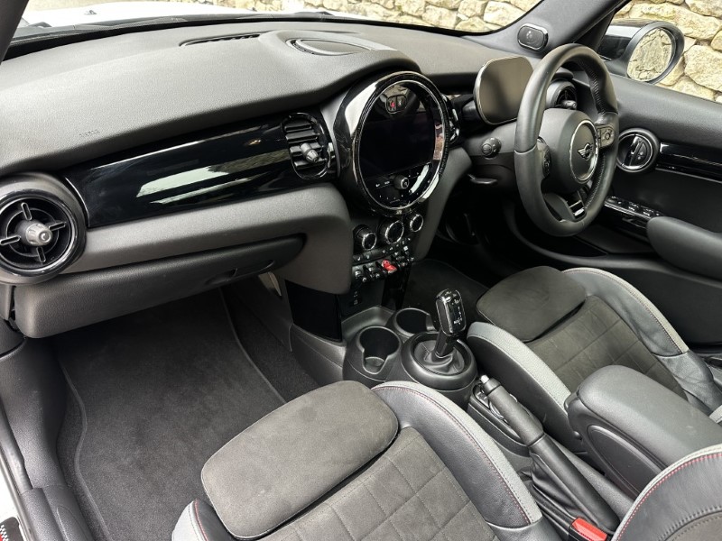 2023 (73) MINI HATCHBACK 2.0 Cooper S Sport Premium Plus 5dr Auto 5209305