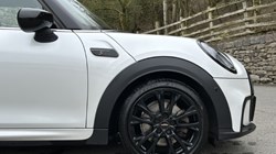 2023 (73) MINI HATCHBACK 2.0 Cooper S Sport Premium Plus 5dr Auto 5209338