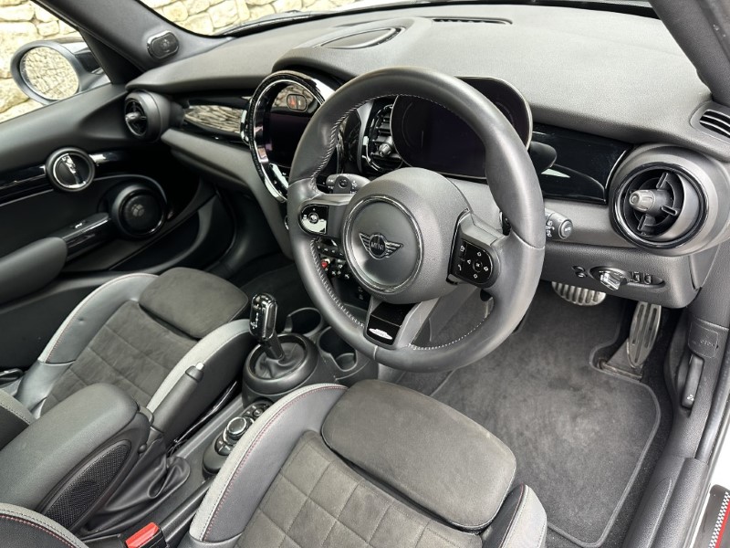 2023 (73) MINI HATCHBACK 2.0 Cooper S Sport Premium Plus 5dr Auto 5209278