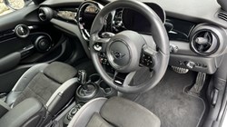 2023 (73) MINI HATCHBACK 2.0 Cooper S Sport Premium Plus 5dr Auto 5209278