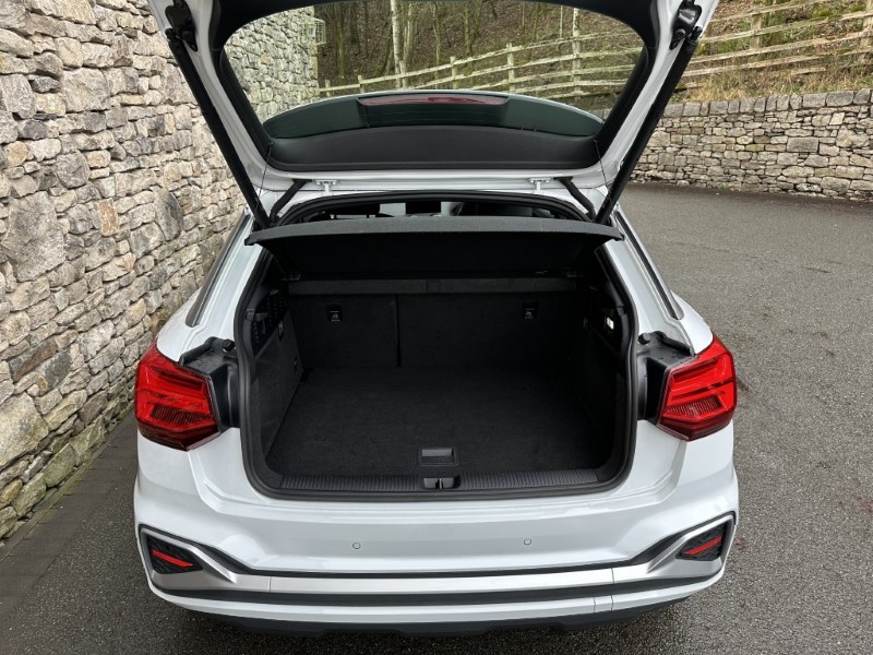 2022 (72) AUDI Q2 35 TFSI S Line 5dr S Tronic 5172622