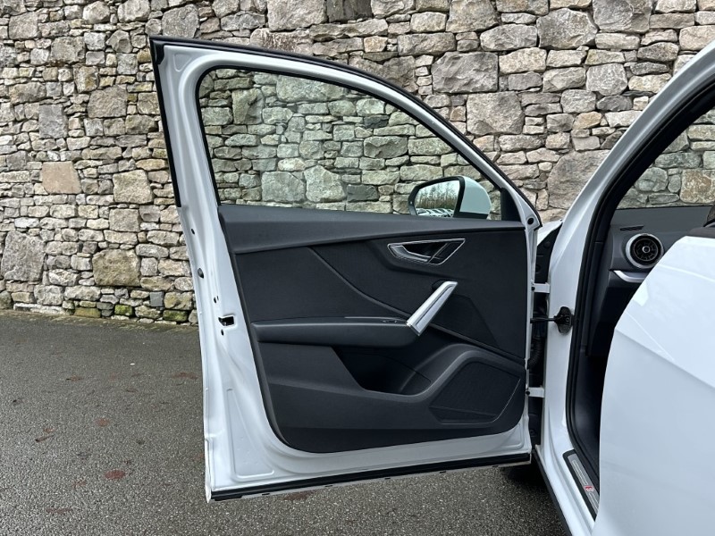 2022 (72) AUDI Q2 35 TFSI S Line 5dr S Tronic 5172657