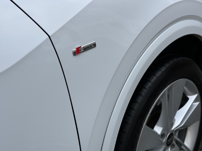 2022 (72) AUDI Q2 35 TFSI S Line 5dr S Tronic 5172679