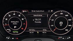 2022 (72) AUDI Q2 35 TFSI S Line 5dr S Tronic 5173734