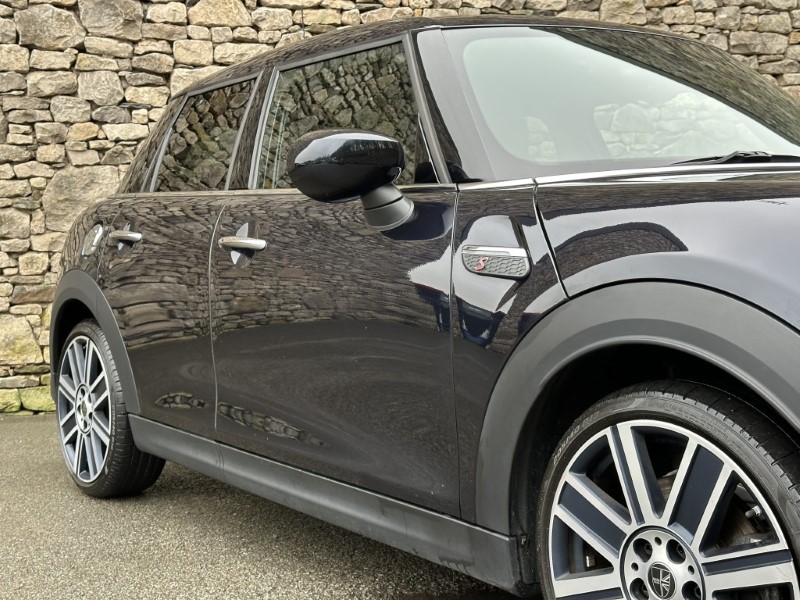 2024 (24) MINI HATCHBACK 2.0 Cooper S Exclusive Premium 5dr Auto 5154395