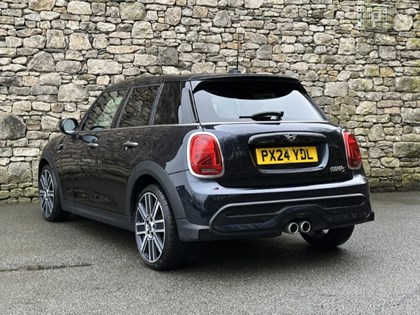 2024 (24) MINI HATCHBACK 2.0 Cooper S Exclusive Premium 5dr Auto