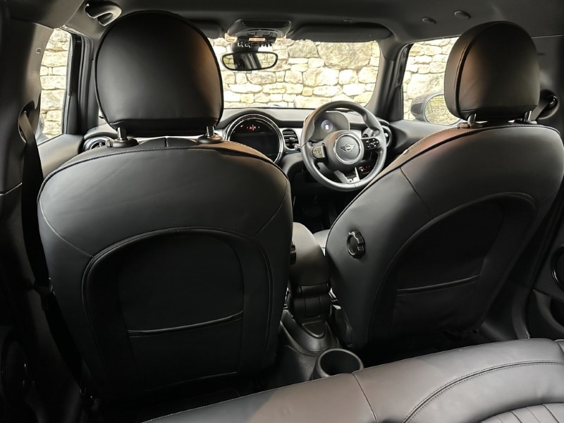 2024 (24) MINI HATCHBACK 2.0 Cooper S Exclusive Premium 5dr Auto 5154372