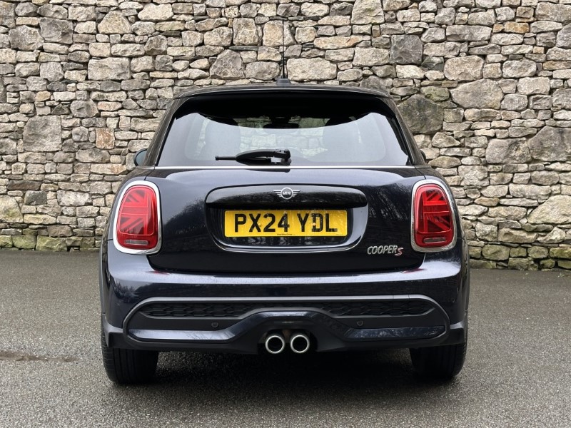 2024 (24) MINI HATCHBACK 2.0 Cooper S Exclusive Premium 5dr Auto 5154368