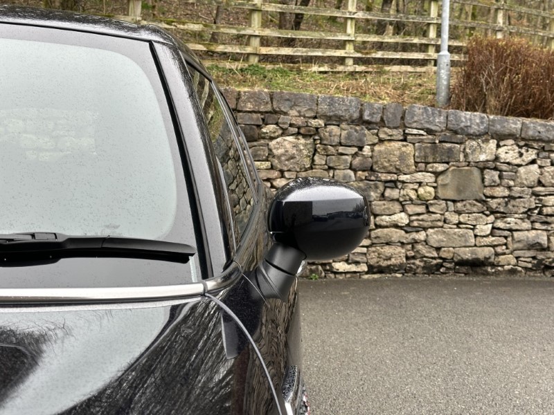 2024 (24) MINI HATCHBACK 2.0 Cooper S Exclusive Premium 5dr Auto 5154376