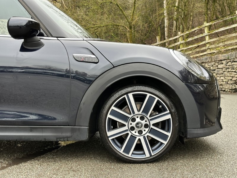 2024 (24) MINI HATCHBACK 2.0 Cooper S Exclusive Premium 5dr Auto 5154394