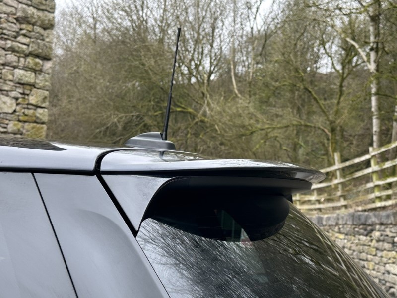 2024 (24) MINI HATCHBACK 2.0 Cooper S Exclusive Premium 5dr Auto 5154377