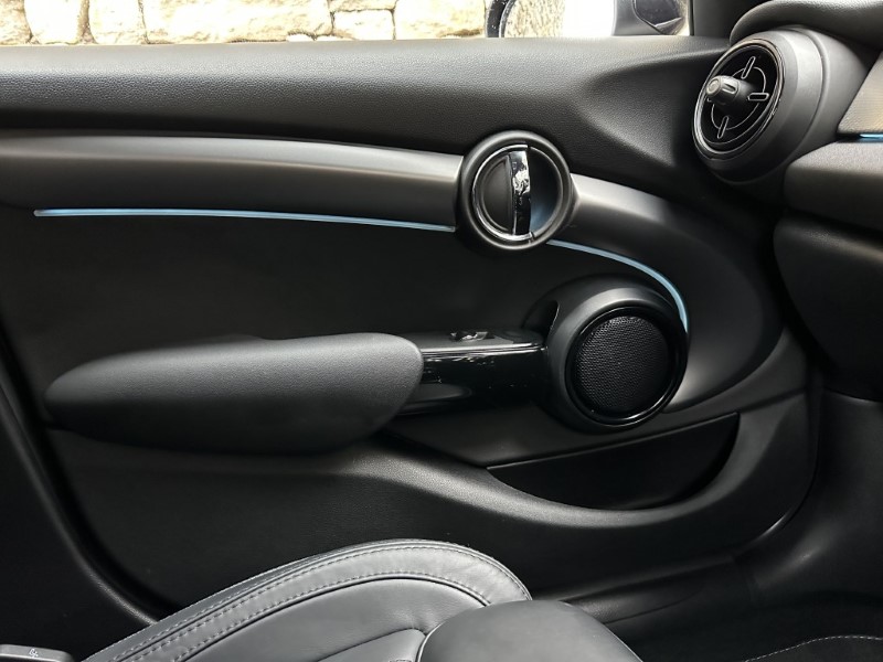 2024 (24) MINI HATCHBACK 2.0 Cooper S Exclusive Premium 5dr Auto 5154338