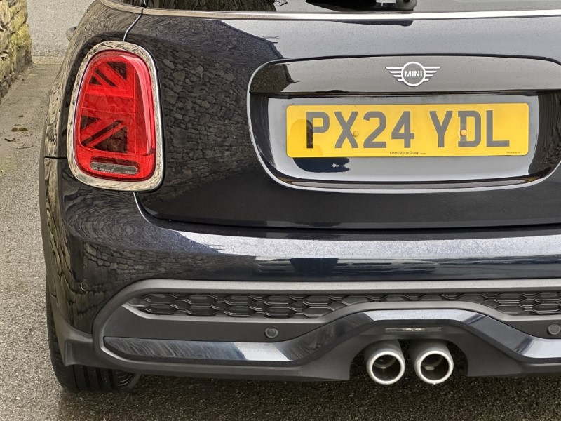 2024 (24) MINI HATCHBACK 2.0 Cooper S Exclusive Premium 5dr Auto 5154350