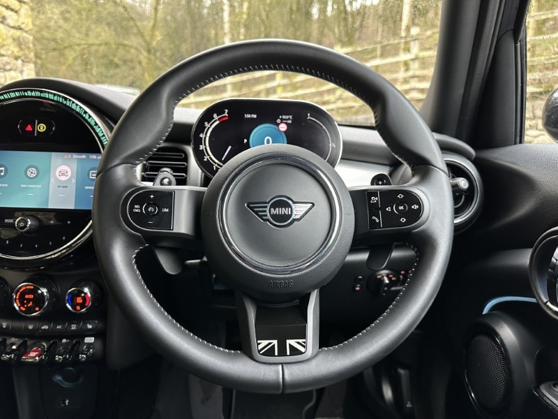 2024 (24) MINI HATCHBACK 2.0 Cooper S Exclusive Premium 5dr Auto 5154344