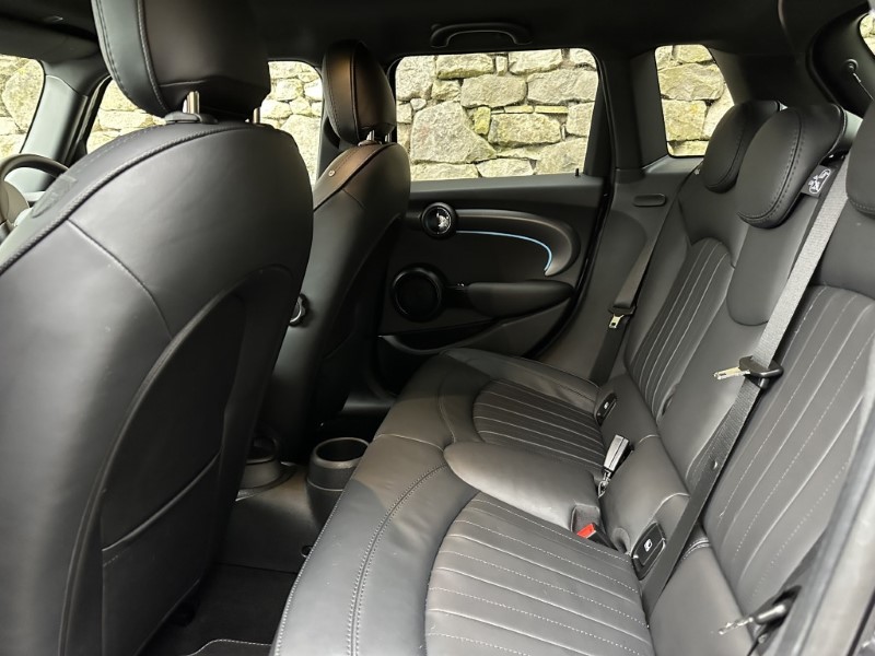 2024 (24) MINI HATCHBACK 2.0 Cooper S Exclusive Premium 5dr Auto 5154358