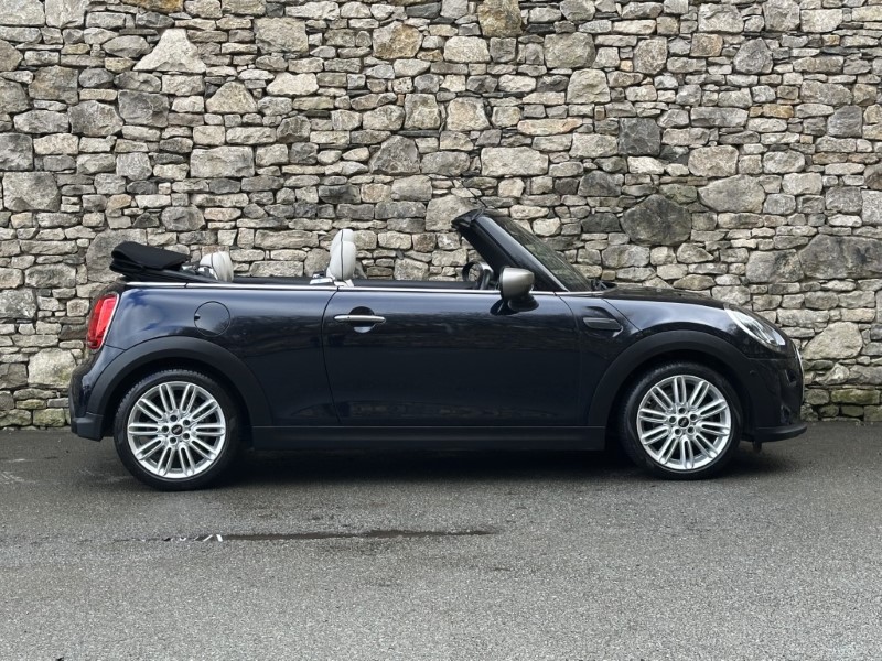 2023 (23) MINI CONVERTIBLE 1.5 Cooper Exclusive Premium Plus 2dr Auto 5179045