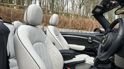 2023 (23) MINI CONVERTIBLE 1.5 Cooper Exclusive Premium Plus 2dr Auto 5179044