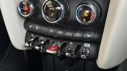 2023 (23) MINI CONVERTIBLE 1.5 Cooper Exclusive Premium Plus 2dr Auto 5178993