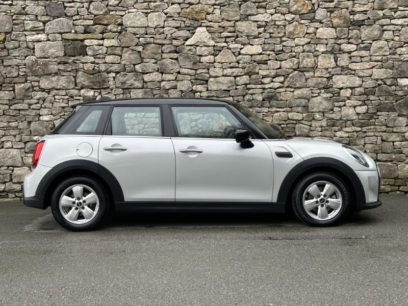 2022 (22) MINI HATCHBACK 1.5 Cooper Classic 5dr Auto 5172280