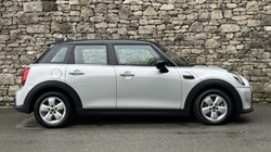 2022 (22) MINI HATCHBACK 1.5 Cooper Classic 5dr Auto 5172280