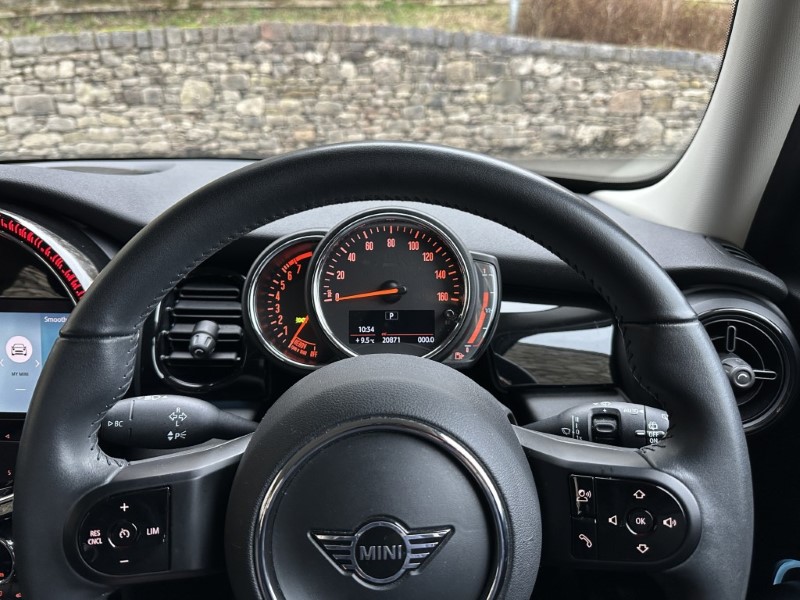 2022 (22) MINI HATCHBACK 1.5 Cooper Classic 5dr Auto 5172329