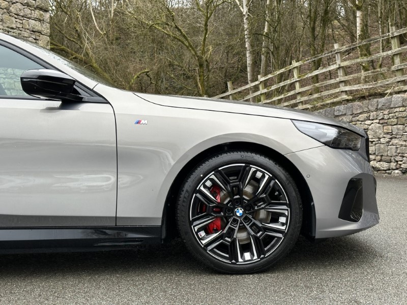2026 (26) BMW I5 M60 xDrive Touring  5151607