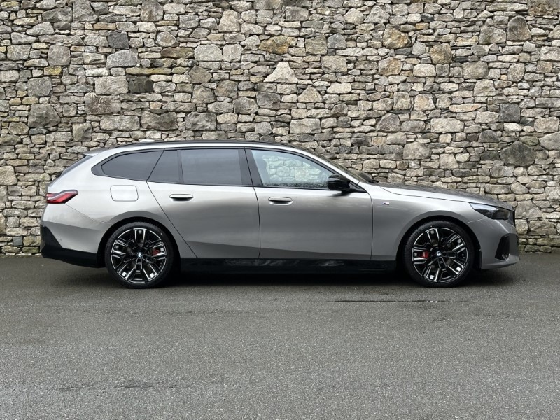 2026 (26) BMW I5 M60 xDrive Touring  5151537