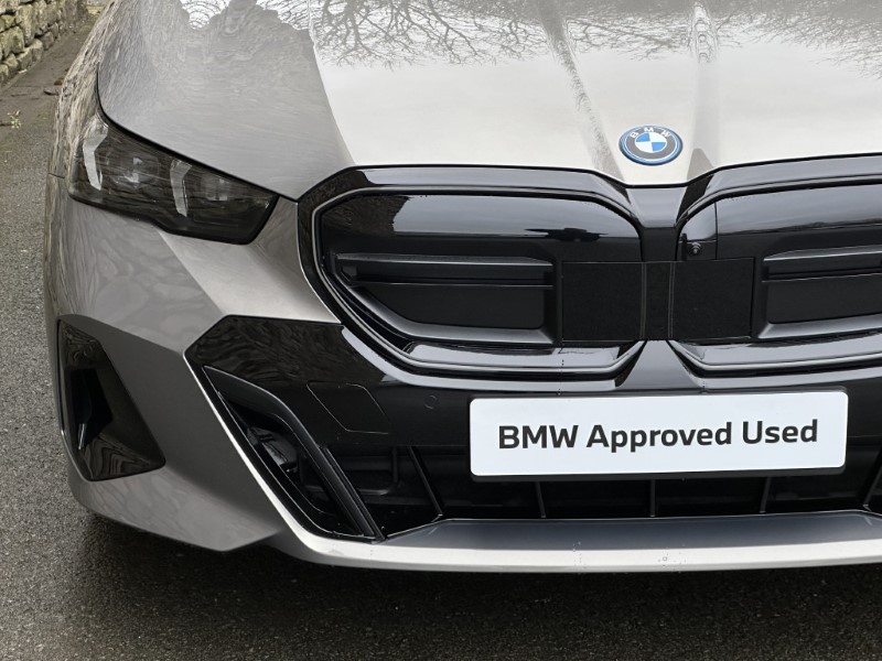 2026 (26) BMW I5 M60 xDrive Touring  5151566
