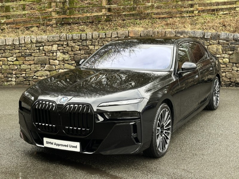2026 (26) BMW i7 xDrive60 M Sport Pro  5151828