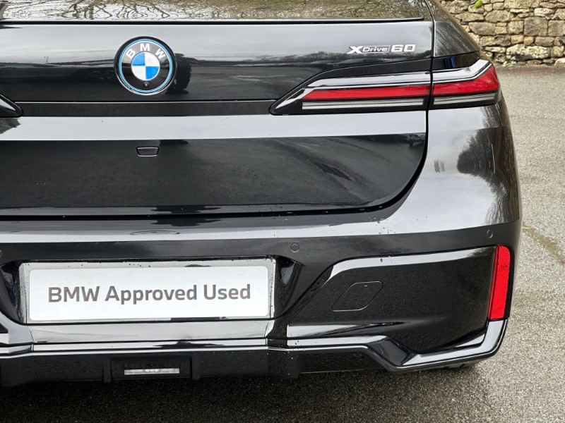 2026 (26) BMW i7 xDrive60 M Sport Pro  5151787