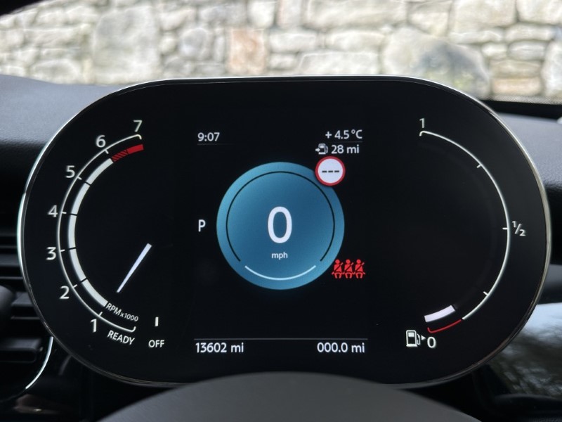 2023 (23) MINI HATCHBACK 1.5 Cooper Classic Premium 5dr Auto 5174759