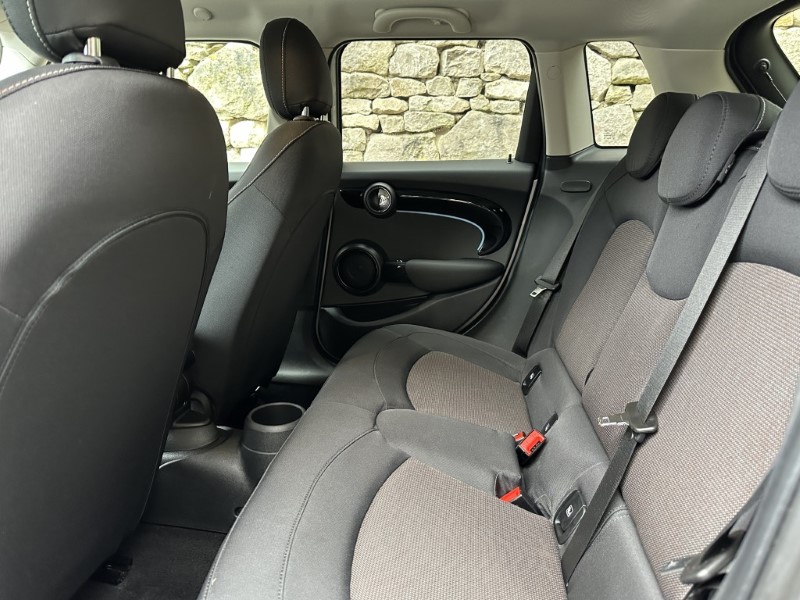 2023 (23) MINI HATCHBACK 1.5 Cooper Classic Premium 5dr Auto 5174752