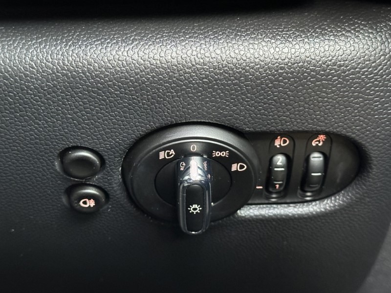 2023 (23) MINI HATCHBACK 1.5 Cooper Classic Premium 5dr Auto 5174805