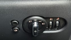 2023 (23) MINI HATCHBACK 1.5 Cooper Classic Premium 5dr Auto 5174805