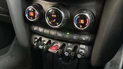 2023 (23) MINI HATCHBACK 1.5 Cooper Classic Premium 5dr Auto 5174802