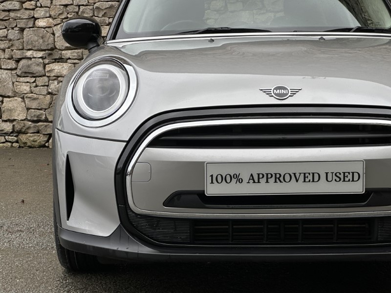 2023 (23) MINI HATCHBACK 1.5 Cooper Classic Premium 5dr Auto 5174773
