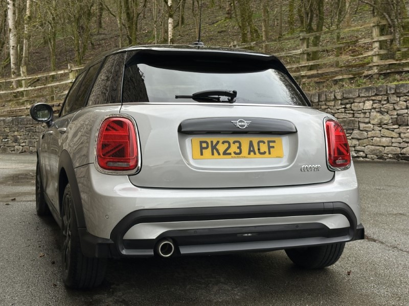 2023 (23) MINI HATCHBACK 1.5 Cooper Classic Premium 5dr Auto 5174744