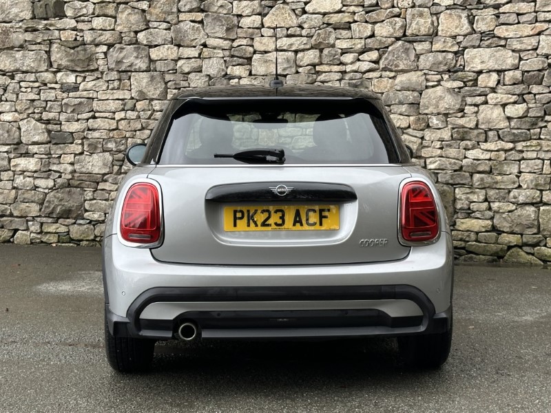 2023 (23) MINI HATCHBACK 1.5 Cooper Classic Premium 5dr Auto 5174760