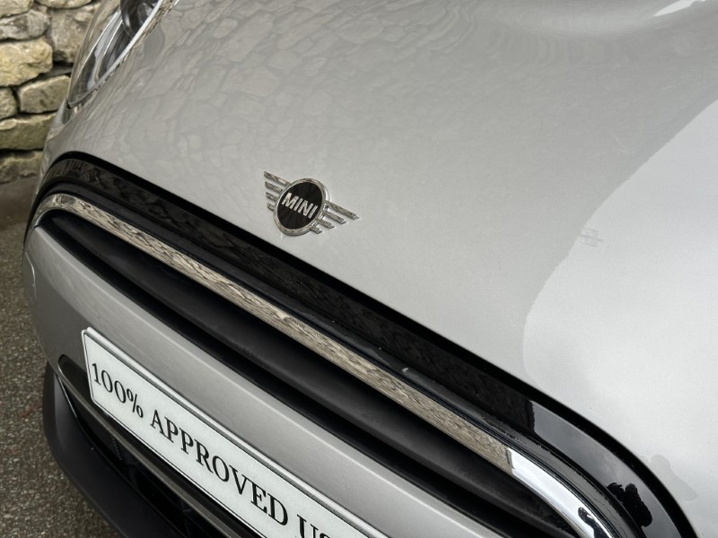 2023 (23) MINI HATCHBACK 1.5 Cooper Classic Premium 5dr Auto 5174751