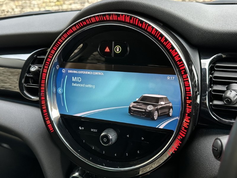 2023 (23) MINI HATCHBACK 1.5 Cooper Classic Premium 5dr Auto 5174784