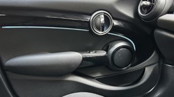 2023 (23) MINI HATCHBACK 1.5 Cooper Classic Premium 5dr Auto 5174799