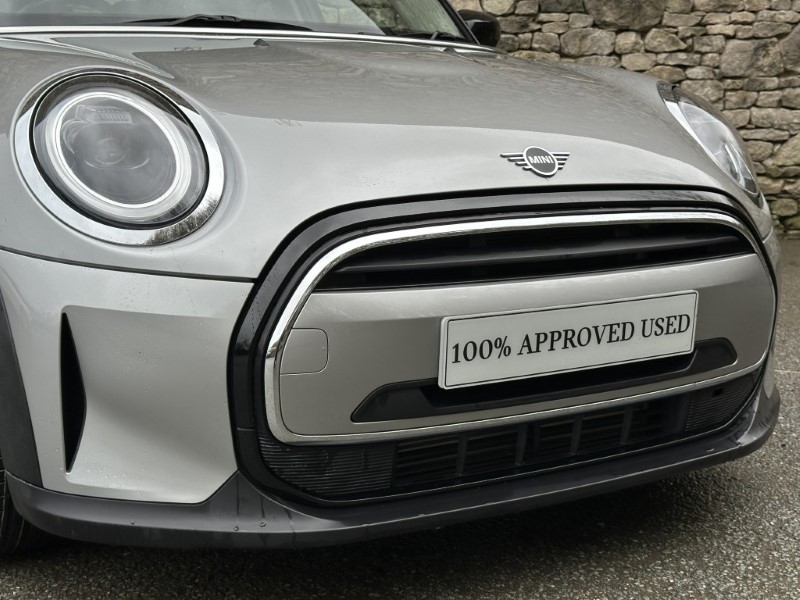 2023 (23) MINI HATCHBACK 1.5 Cooper Classic Premium 5dr Auto 5174772