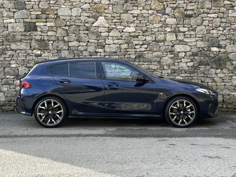 2025 (25) BMW 1 SERIES 123 xDrive M Sport 5dr  5194381