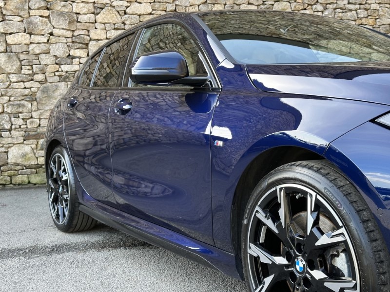 2025 (25) BMW 1 SERIES 123 xDrive M Sport 5dr  5194439