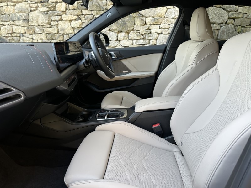 2025 (25) BMW 1 SERIES 123 xDrive M Sport 5dr  5194409