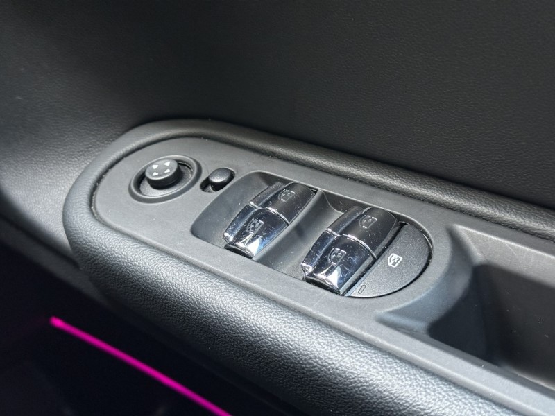 2023 (23) MINI COUNTRYMAN 1.5 Cooper Classic Premium 5dr Auto 5219309