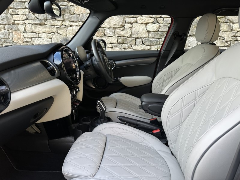 2023 (23) MINI HATCHBACK 1.5 Cooper Exclusive Premium 5dr Auto 5223109