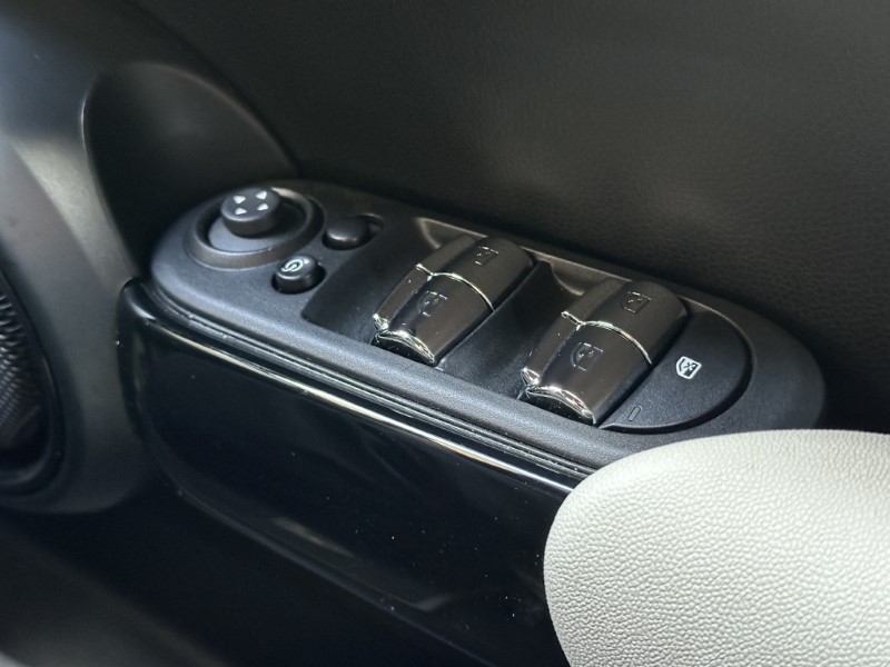 2023 (23) MINI HATCHBACK 1.5 Cooper Exclusive Premium 5dr Auto 5223101